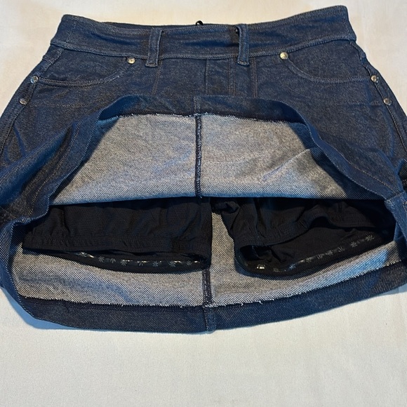 Athleta Dark Blue Mini Skirt with Short Size XL - Picture 3 of 5